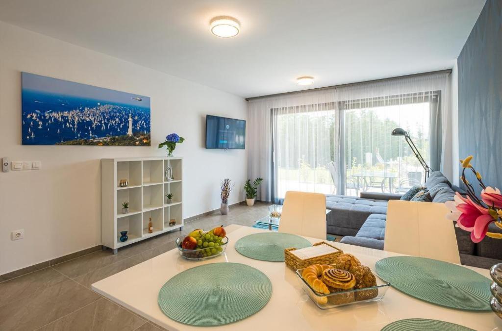 Fuered Luxury Apartman With Private Pool 블로톤퓌레드 외부 사진