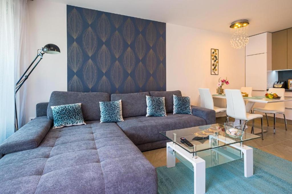 Fuered Luxury Apartman With Private Pool 블로톤퓌레드 외부 사진