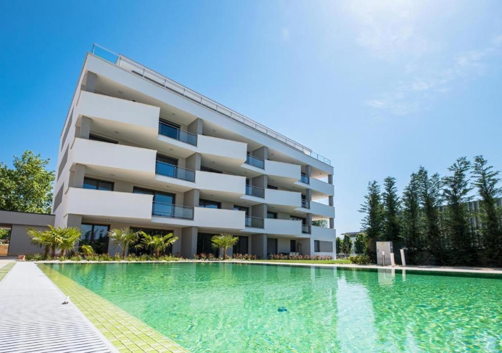 Fuered Luxury Apartman With Private Pool 블로톤퓌레드 외부 사진